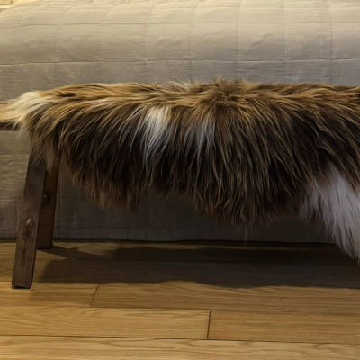 LONG WOOL ICELANDIC NATURAL SHEEPSKIN RUG
